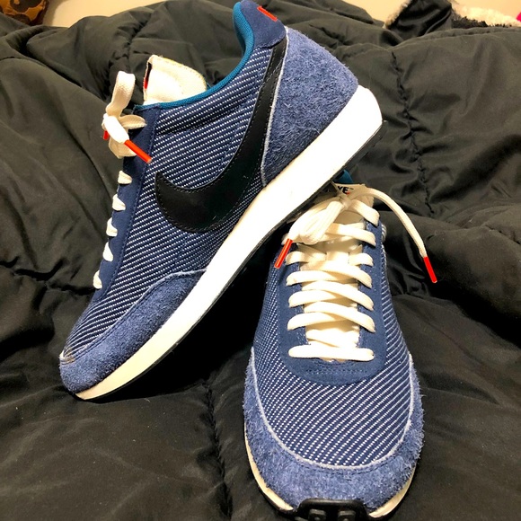 nike tailwind denim